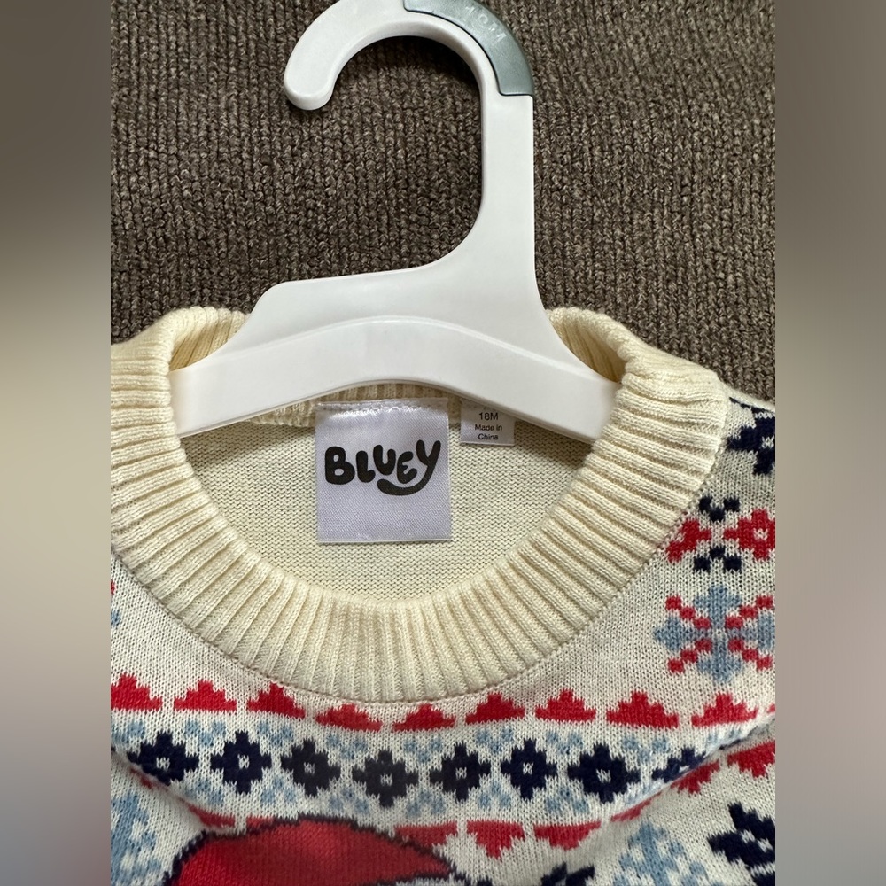 Bluey Christmas Sweater Size 18m - Picture 3 of 3